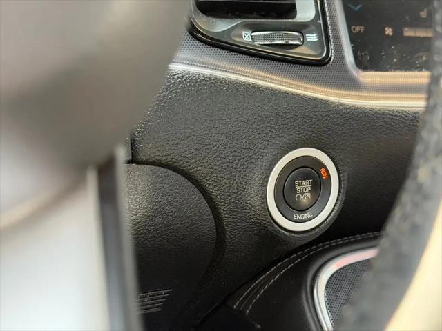2016 Dodge Challenger R/T Plus