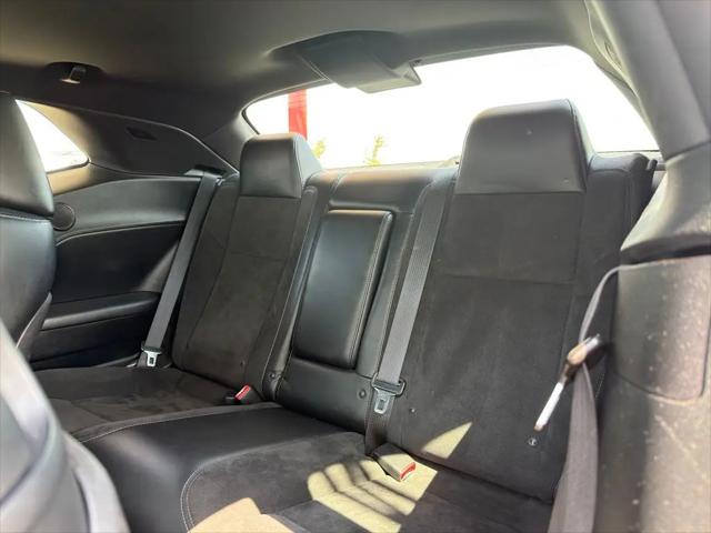 2016 Dodge Challenger R/T Plus