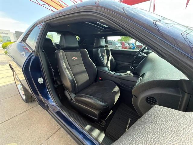 2016 Dodge Challenger R/T Plus