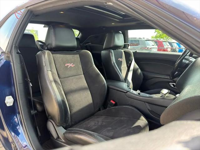 2016 Dodge Challenger R/T Plus