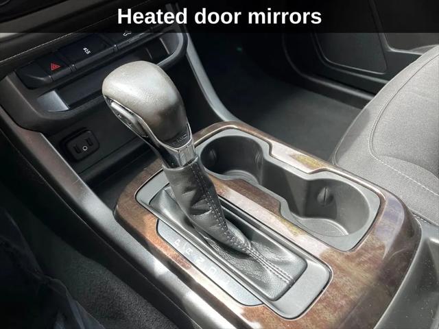 2022 GMC Canyon 2WD Crew Cab Short Box Elevation