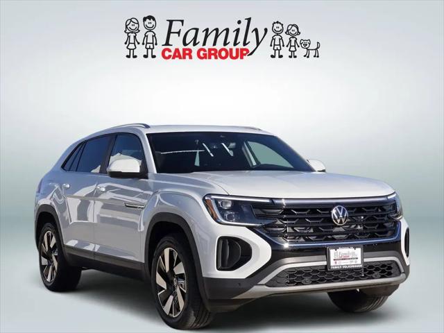 2026 Volkswagen Atlas Cross Sport SE with Technology