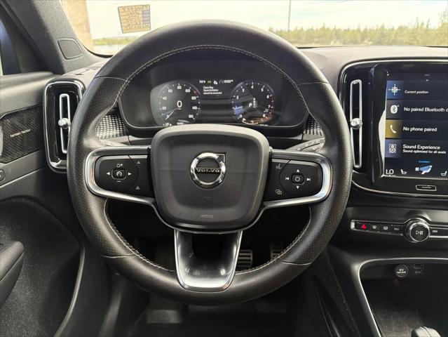 2021 Volvo XC40 T5 R-Design
