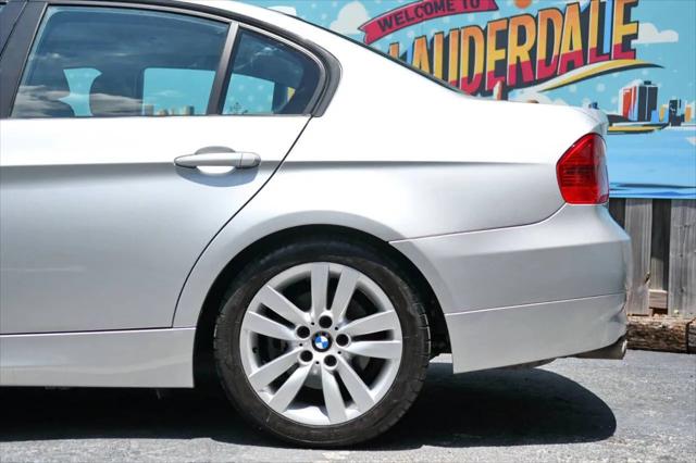 2006 BMW 325i 325i