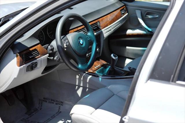 2006 BMW 325i 325i