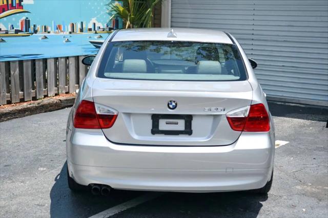 2006 BMW 325i 325i