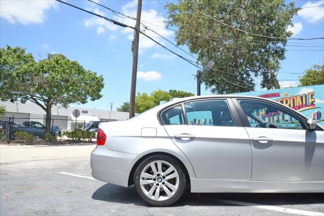 2006 BMW 325i 325i