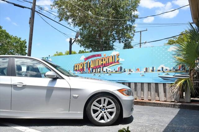 2006 BMW 325i 325i