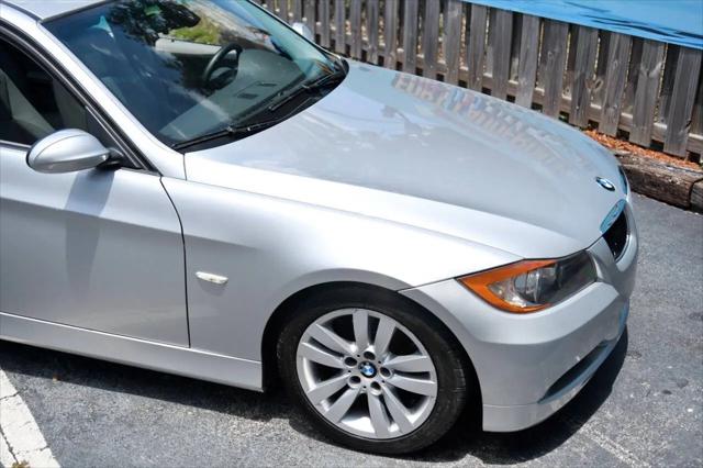 2006 BMW 325i 325i