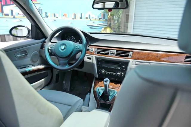2006 BMW 325i 325i