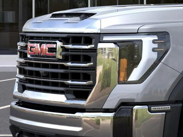 2026 GMC Sierra 3500HD Crew Cab, Long Bed, SLT Dual Rear Wheel, 4WD