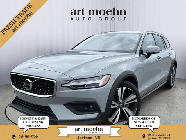 2025 Volvo V60 Cross Country Plus, B5 AWD Gas (mild hybrid) for sale in Jackson, MI