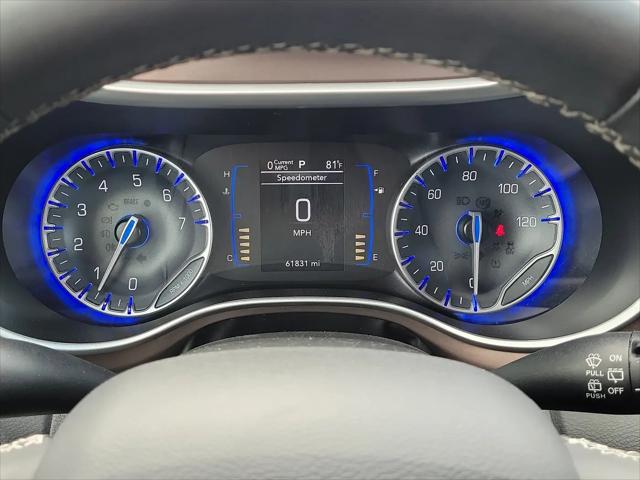 2023 Chrysler Voyager LX