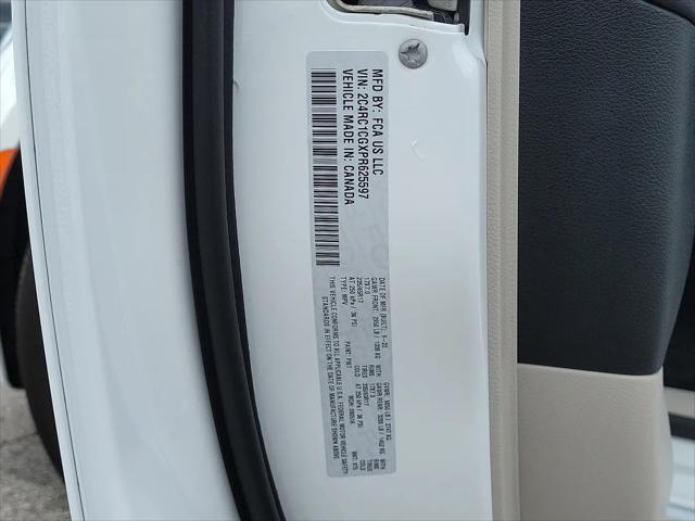 2023 Chrysler Voyager LX