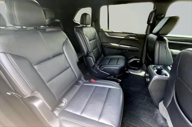 2024 GMC Acadia AWD Elevation