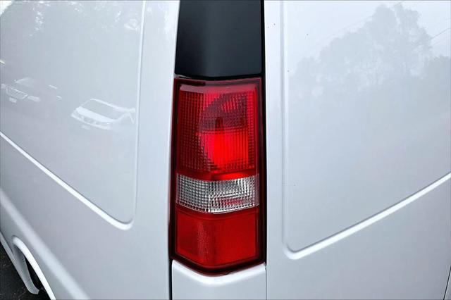 2026 Chevrolet Express Cargo Van 2500 Regular Wheelbase, WT, RWD
