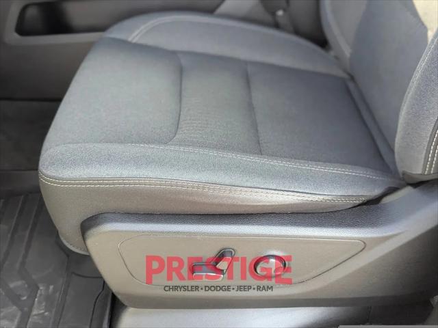 2023 Ram 1500 Big Horn Crew Cab 4x4 5'7" Box
