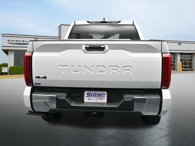 2022 Toyota Tundra SR5