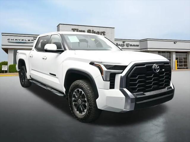 2022 Toyota Tundra SR5