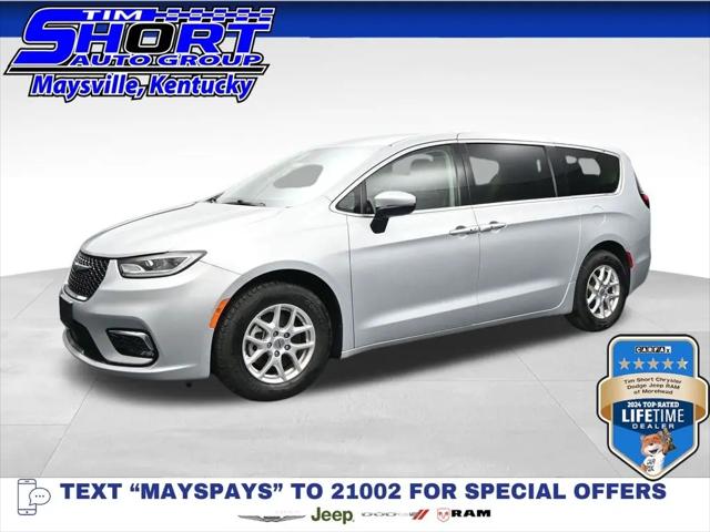 2023 Chrysler Pacifica Touring L for sale in Maysville, KY