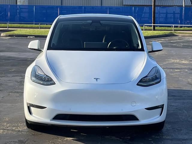 2022 Tesla Model Y Long Range Dual Motor All-Wheel Drive
