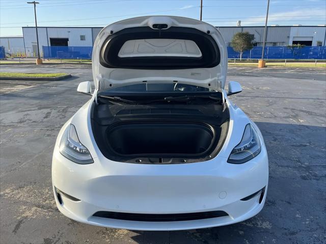 2022 Tesla Model Y Long Range Dual Motor All-Wheel Drive