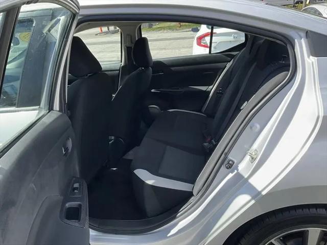 2021 Nissan Versa SV Xtronic CVT