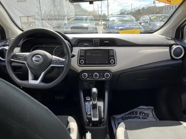 2021 Nissan Versa SV Xtronic CVT
