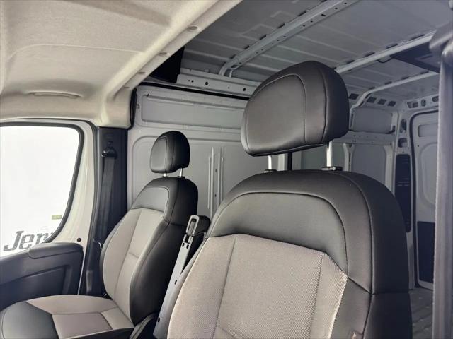 2024 Ram ProMaster 2500 Cargo Van Tradesman High Roof 136" WB w/Pass Seat