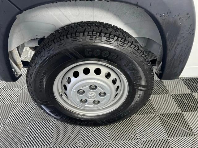 2024 Ram ProMaster 2500 Cargo Van Tradesman High Roof 136" WB w/Pass Seat