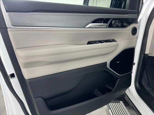 2025 Jeep Wagoneer Series III 4x4