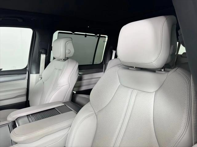 2025 Jeep Wagoneer Series III 4x4