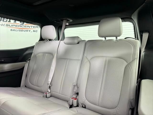2025 Jeep Wagoneer Series III 4x4