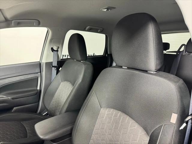 2025 Mitsubishi Outlander Sport 2.0 ES AWC