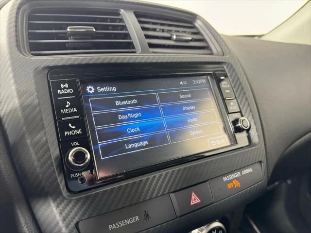 2025 Mitsubishi Outlander Sport 2.0 ES AWC