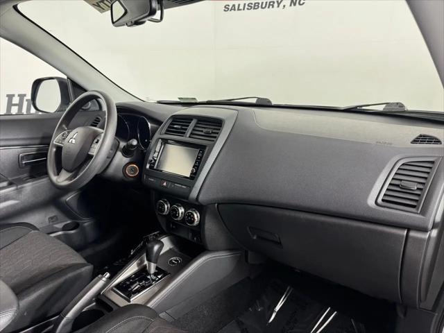 2025 Mitsubishi Outlander Sport 2.0 ES AWC