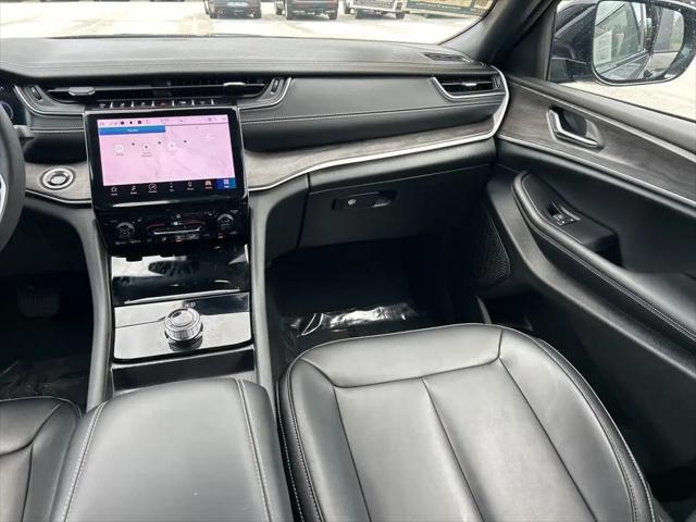 2024 Jeep Grand Cherokee L Limited 4x2