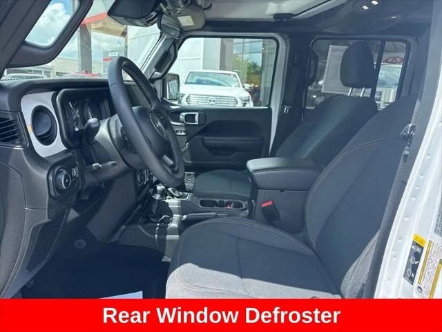 2025 Jeep Wrangler 4-Door Summit 4x4