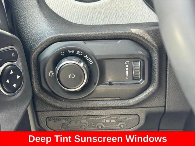 2025 Jeep Wrangler 4-Door Summit 4x4