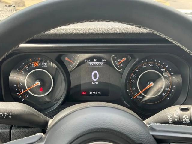 2025 Jeep Wrangler 4-Door Summit 4x4