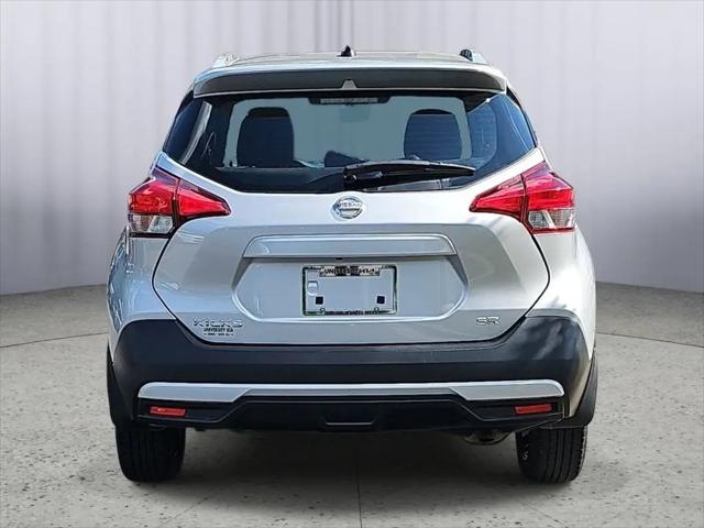 2019 Nissan Kicks SR