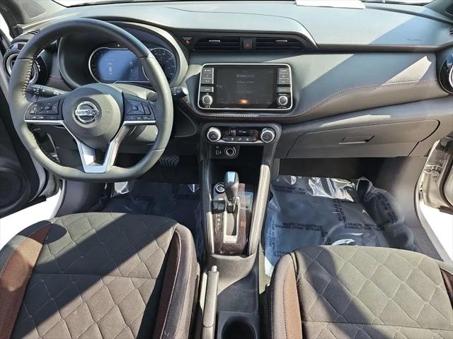 2019 Nissan Kicks SR