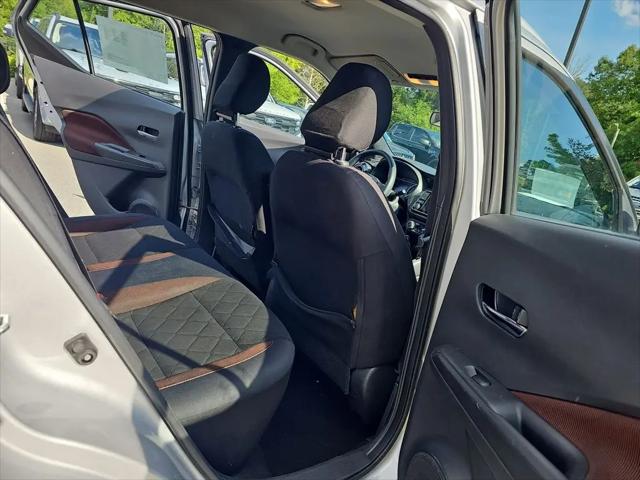 2019 Nissan Kicks SR