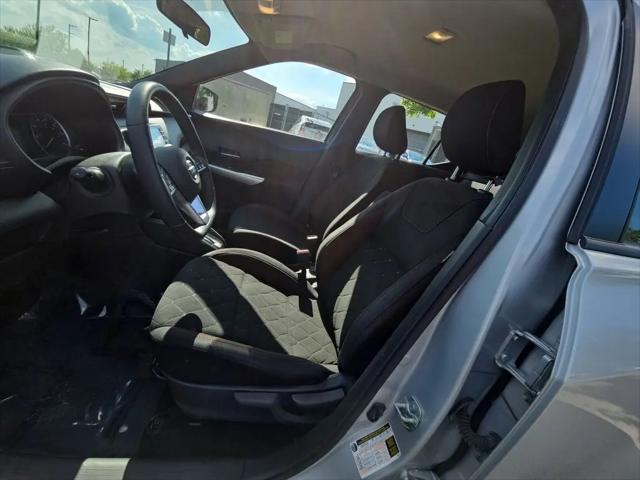 2019 Nissan Kicks SR