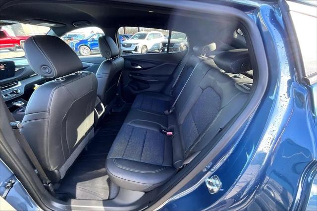 2026 Buick NV Preferred FWD