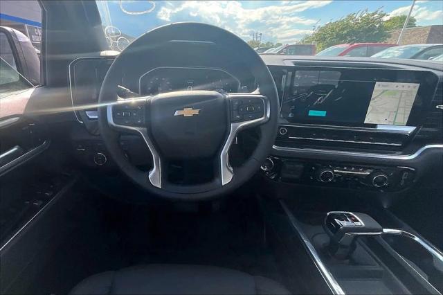2026 Chevrolet Silverado 1500 4WD Crew Cab Standard Bed LT
