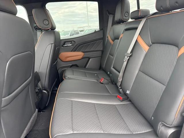 2026 GMC Canyon AT4, 4WD
