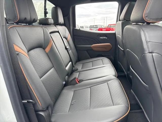2026 GMC Canyon AT4, 4WD