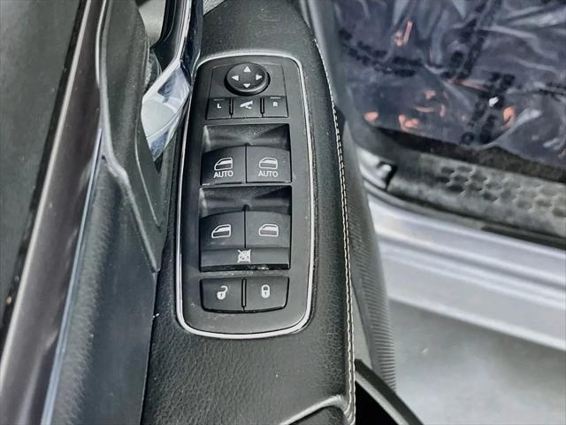 2022 Ram 1500 Classic Warlock Quad Cab 4x4 6'4" Box