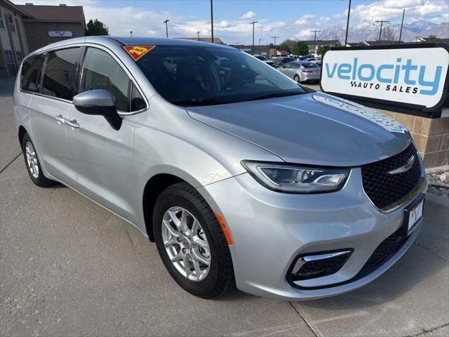 2023 Chrysler Pacifica Touring L for sale in Draper, UT